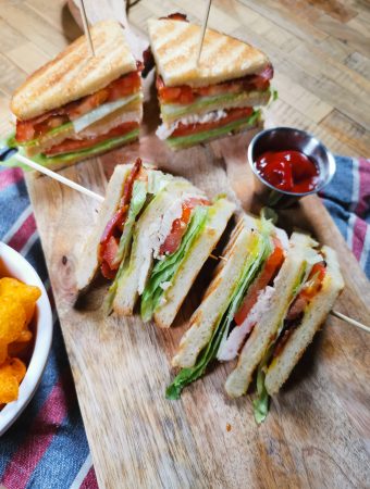 club sandwich sumuštinis su vištiena